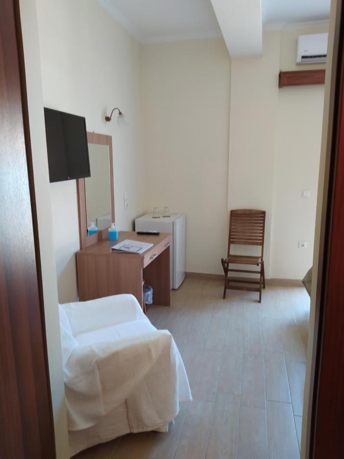 Ilios Hotel 락카 외부 사진